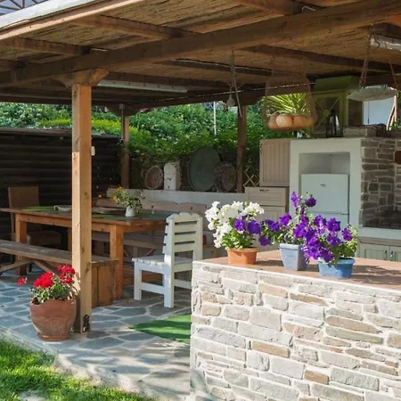 Дом отдыха Aristea's House